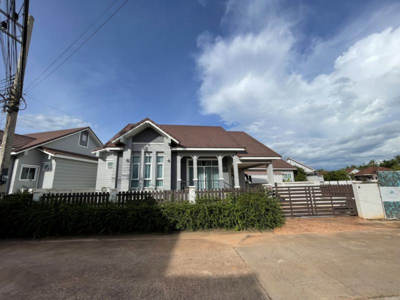 ที่ดินพร้อมสิ่งปลูกสร้างหลุดจำนอง ธ.ธนาคารออมสิน สุราษฎร์ธานี เมืองสุราษฎร์ธานี วัดประดู่