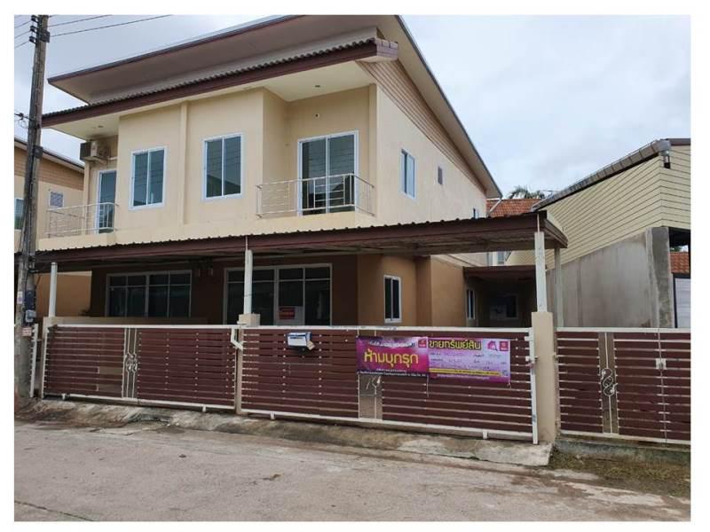 ที่ดินพร้อมสิ่งปลูกสร้างหลุดจำนอง ธ.ธนาคารออมสิน สุราษฎร์ธานี เมืองสุราษฎร์ธานี มะขามเตี้ย