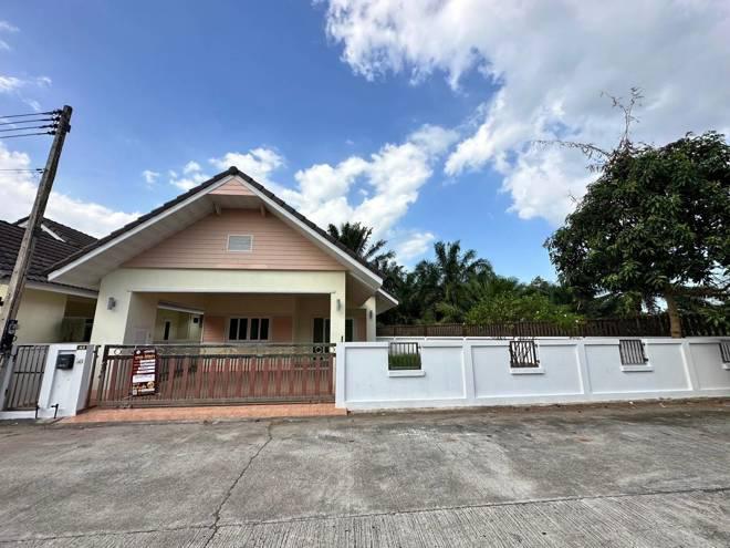 บ้านเดี่ยวหลุดจำนอง ธ.ธนาคารกสิกรไทย สุราษฎร์ธานี เมืองสุราษฎร์ธานี วัดประดู่